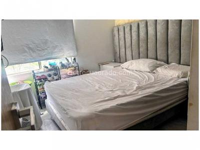 Apartamento en venta en Loma De Los Bernal, Medellín · foto 6 de 10