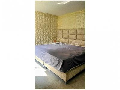 Apartamento en venta en Loma De Los Bernal, Medellín · foto 7 de 10