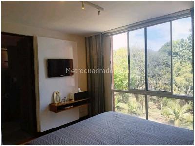 Apartamento de 3 alcobas en venta en Loma De Los Bernal, Medellín, 86 m² · foto 16 de 20