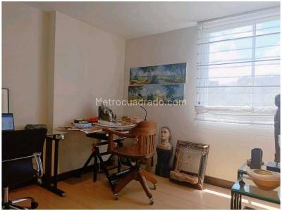Apartamento de 3 alcobas en venta en Loma De Los Bernal, Medellín, 86 m² · foto 17 de 20