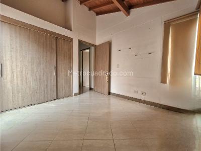 Casa de 4 alcobas en venta en Castropol, Medellín, 200 m² · foto 8 de 20