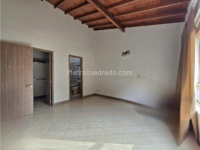 Casa de 4 alcobas en venta en Castropol, Medellín, 200 m² · foto 9 de 20
