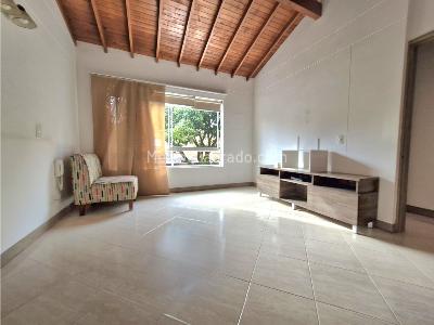 Casa de 4 alcobas en venta en Castropol, Medellín, 200 m² · foto 10 de 20