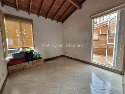 Casa de 4 alcobas en venta en Castropol, Medellín, 200 m² · foto 12 de 20