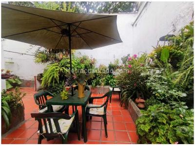 Casa de 4 alcobas en venta en Simon Bolivar En La Comuna 12 De Medellin, Medellín, 220 m² · foto 3 de 16