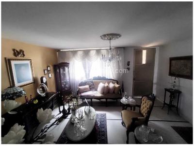 Casa de 4 alcobas en venta en Simon Bolivar En La Comuna 12 De Medellin, Medellín, 220 m² · foto 9 de 16