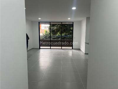 Apartamento de 2 alcobas en venta en La Castellana, Medellín, 92 m² · foto 3 de 12