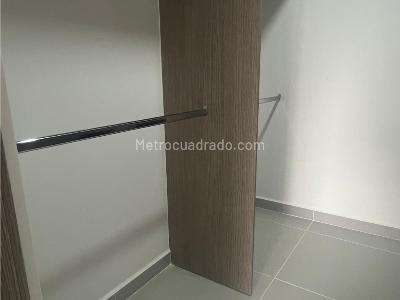 Apartamento de 2 alcobas en venta en La Castellana, Medellín, 92 m² · foto 10 de 12