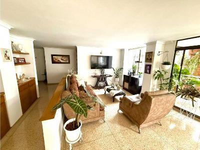 Apartamento de 3 alcobas en venta en Conquistadores En La Comuna 11 De Medellin, Medellín, 185 m² · foto 4 de 17