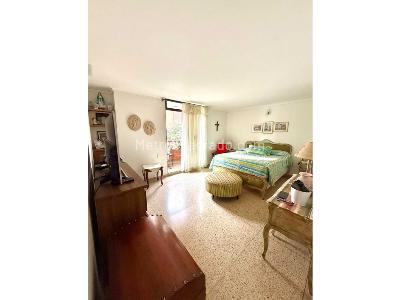 Apartamento de 3 alcobas en venta en Conquistadores En La Comuna 11 De Medellin, Medellín, 185 m² · foto 8 de 17