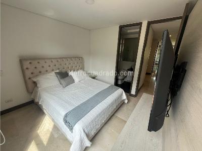 Apartamento de 3 alcobas en venta en Loma De Los Parra, Medellín, 130 m² · foto 12 de 18