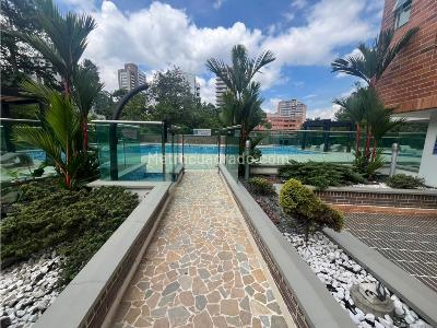 Apartamento de 3 alcobas en venta en Loma De Los Parra, Medellín, 130 m² · foto 18 de 18