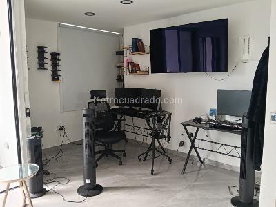 Apartamento de 2 alcobas en venta en Conquistadores, Medellín, 202 m² · foto 10 de 20