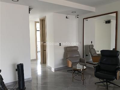 Apartamento de 2 alcobas en venta en Conquistadores, Medellín, 202 m² · foto 12 de 20