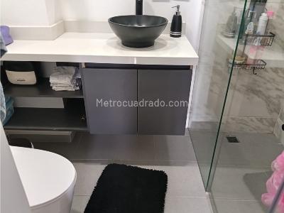 Apartamento de 2 alcobas en venta en Conquistadores, Medellín, 202 m² · foto 14 de 20