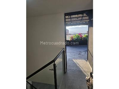 Apartamento de 2 alcobas en venta en Conquistadores, Medellín, 202 m² · foto 16 de 20