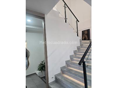 Apartamento de 2 alcobas en venta en Conquistadores, Medellín, 202 m² · foto 7 de 20