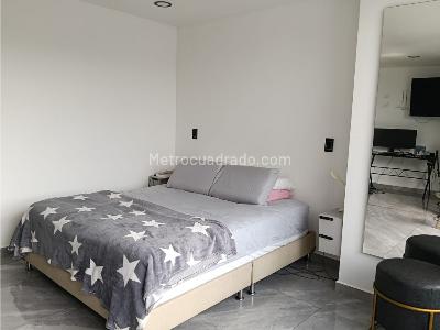 Apartamento de 2 alcobas en venta en Conquistadores, Medellín, 202 m² · foto 9 de 20
