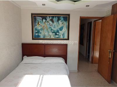 Apartamento de 3 alcobas en venta en Conquistadores, Medellín, 187 m² · foto 15 de 19