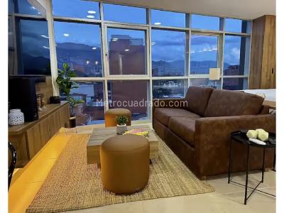 Apartaestudio en venta en La Castellana, Medellín, 50 m² · foto 3 de 11