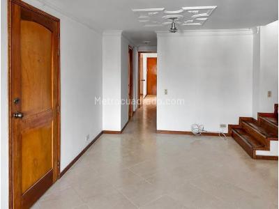 Apartamento de 3 alcobas en venta en San Joaquin, Medellín, 114 m² · foto 4 de 12