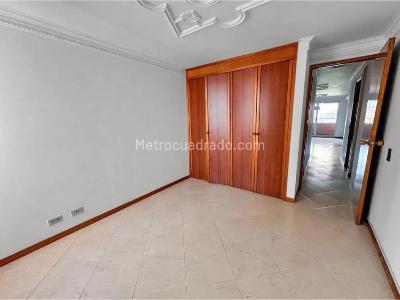 Apartamento de 3 alcobas en venta en San Joaquin, Medellín, 114 m² · foto 6 de 12