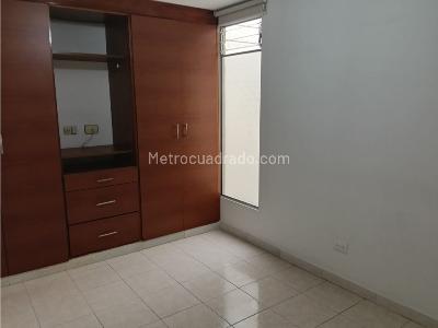 Apartamento de 3 alcobas en venta en Belen Fatima, Medellín, 71 m² · foto 10 de 12
