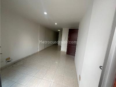 Apartamento de 3 alcobas en venta en Belen Fatima, Medellín, 71 m² · foto 5 de 12
