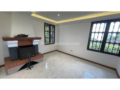 Casa de 5 alcobas en venta en Loma Del Chocho, Envigado, 850 m² · foto 5 de 17