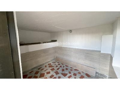 Casa de 5 alcobas en venta en Loma Del Chocho, Envigado, 850 m² · foto 7 de 17