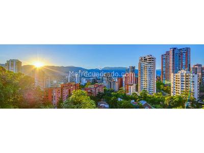 Apartaestudio en venta en El Poblado, Medellín, 33 m² · foto 4 de 8