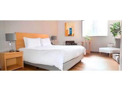 Apartaestudio en venta en El Poblado, Medellín, 28 m² · foto 3 de 9