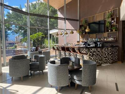Apartaestudio en venta en El Poblado, Medellín, 28 m² · foto 6 de 9