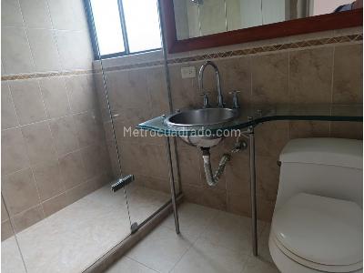 Apartaestudio en venta en El Poblado, Medellín, 49 m² · foto 16 de 16