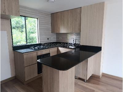Apartaestudio en venta en El Poblado, Medellín, 49 m² · foto 9 de 16