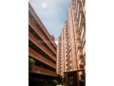 Apartamento de 3 alcobas en venta en Villa Flora, Medellín, 62 m² · foto 6 de 17