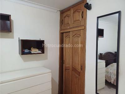 Apartamento de 3 alcobas en venta en La América, Medellín, 62 m² · foto 10 de 16
