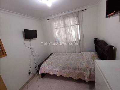 Apartamento de 3 alcobas en venta en La América, Medellín, 62 m² · foto 11 de 16