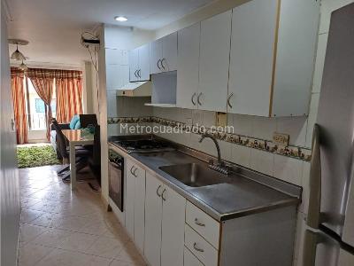 Apartamento de 3 alcobas en venta en La América, Medellín, 62 m² · foto 8 de 16