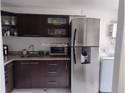Apartamento de 2 alcobas en venta en Calasanz, Medellín, 52 m² · foto 12 de 17