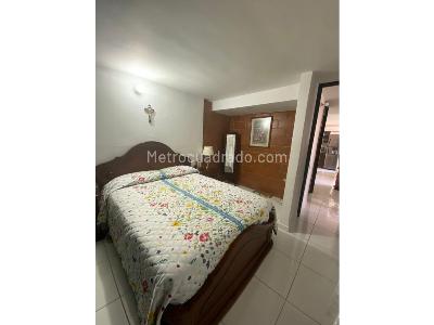 Apartamento de 2 alcobas en venta en Calasanz, Medellín, 52 m² · foto 13 de 17