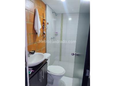 Apartamento de 2 alcobas en venta en Calasanz, Medellín, 52 m² · foto 5 de 17