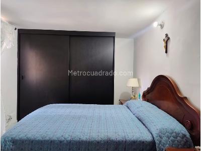 Apartamento de 2 alcobas en venta en Calasanz, Medellín, 52 m² · foto 8 de 17