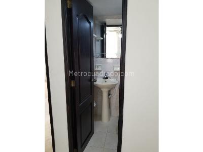 Apartamento de 3 alcobas en venta en Robledo, Medellín, 51 m² · foto 3 de 10