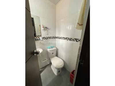 Apartamento de 3 alcobas en venta en Granada, Medellín, 101 m² · foto 5 de 9
