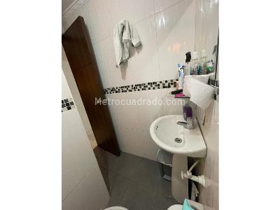 Apartamento de 2 alcobas en venta en Belen, Medellín, 51 m² · foto 2 de 16