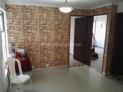 Apartamento de 4 alcobas en venta en Laureles, Medellín, 166 m² · foto 8 de 17