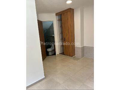 Apartaestudio en venta en Laureles, Medellín, 35 m² · foto 2 de 9