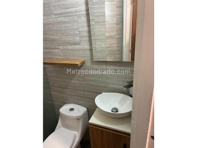 Apartaestudio en venta en Laureles, Medellín, 35 m² · foto 3 de 9