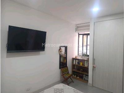 Apartamento de 3 alcobas en venta en Lorena, Medellín, 102 m² · foto 10 de 20